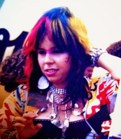 Resultado de imagem para baby pepeu cabelos coloridos